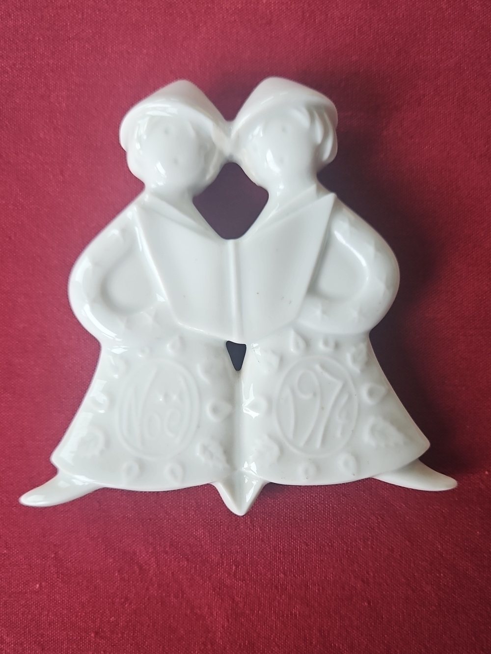 Haviland Vintage 1974 "Caroling Angels" Ornament